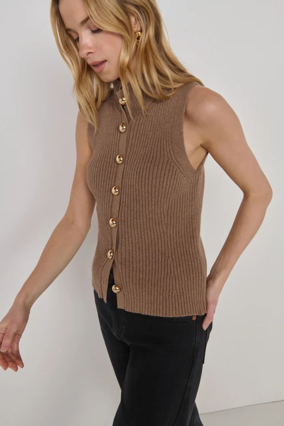Ira Sweater Vest Biscotti