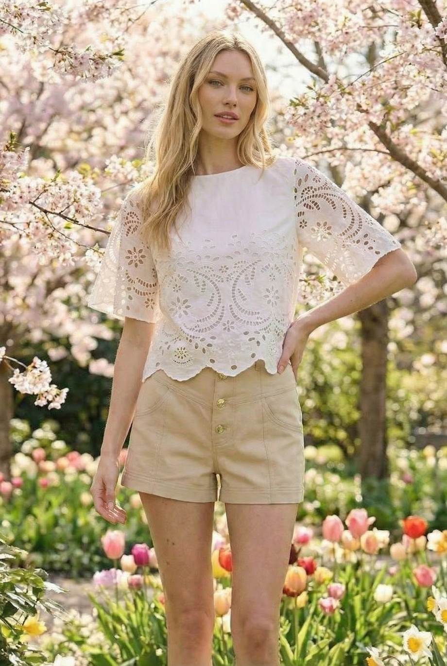 Pippa Embroidered Scallop Hem Top