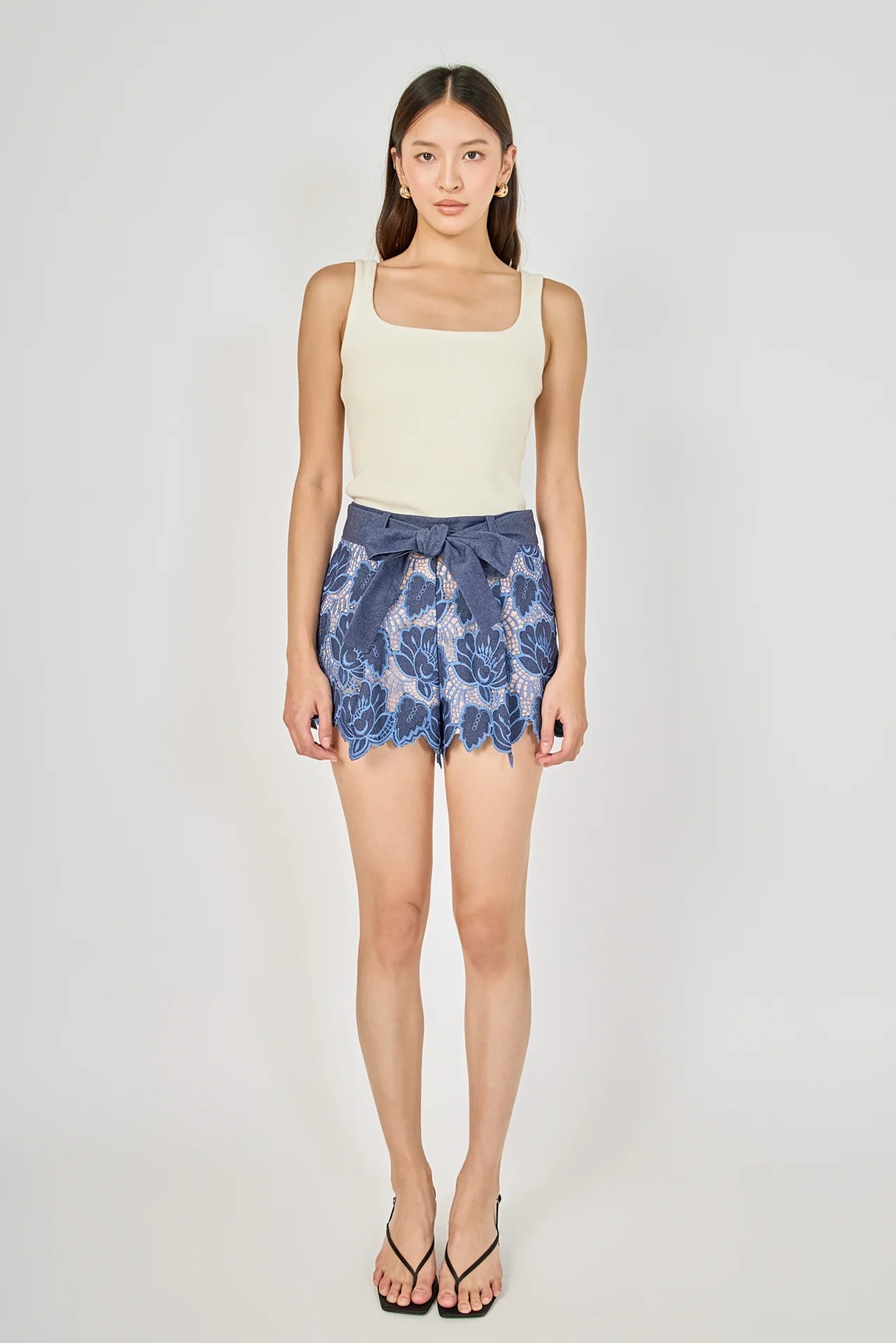 Callie Scalloped Hem Tailored Shorts - Endless Rose - COLOR GAME