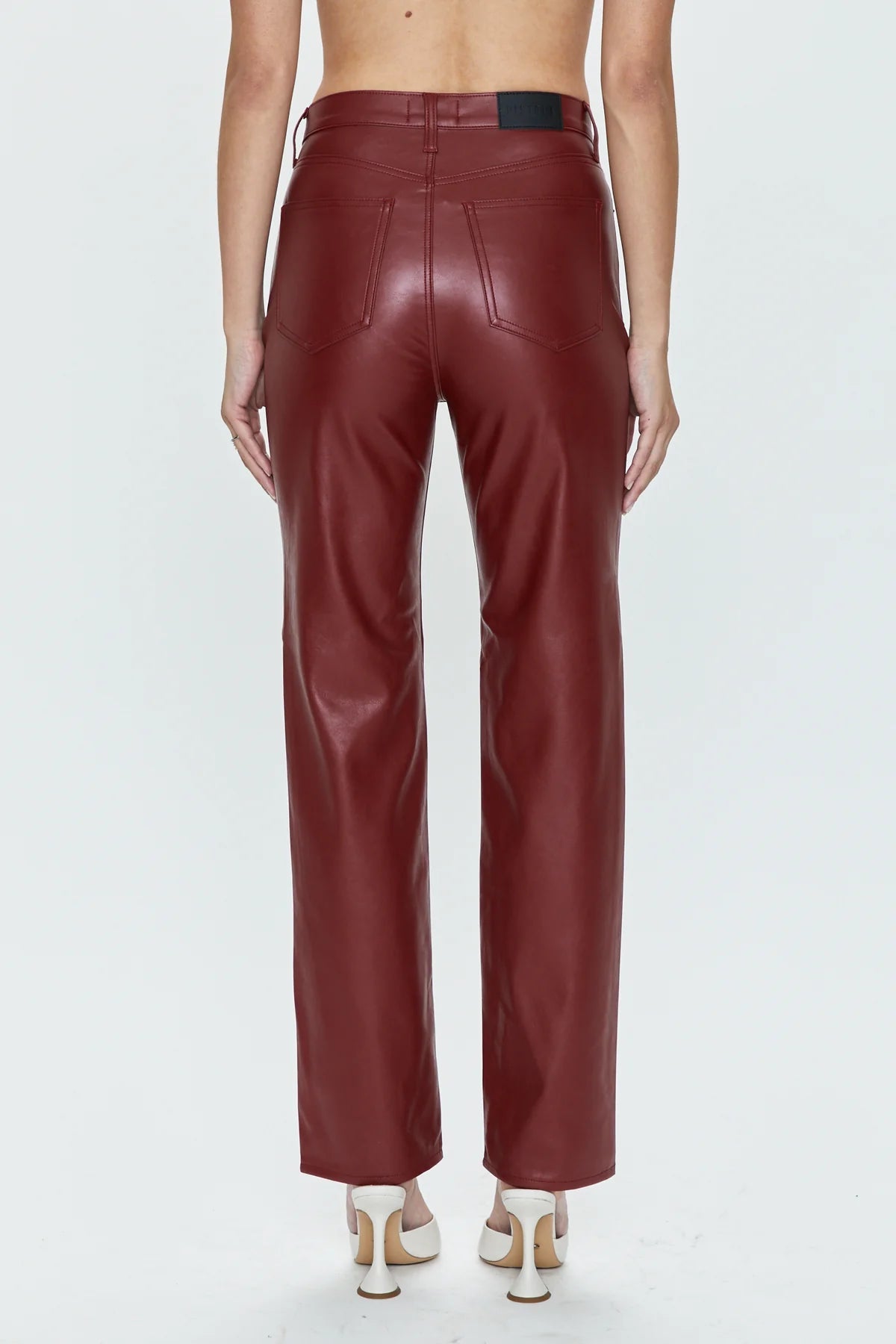 Cassie Super High Rise Straight Carmine - Pistola - COLOR GAME