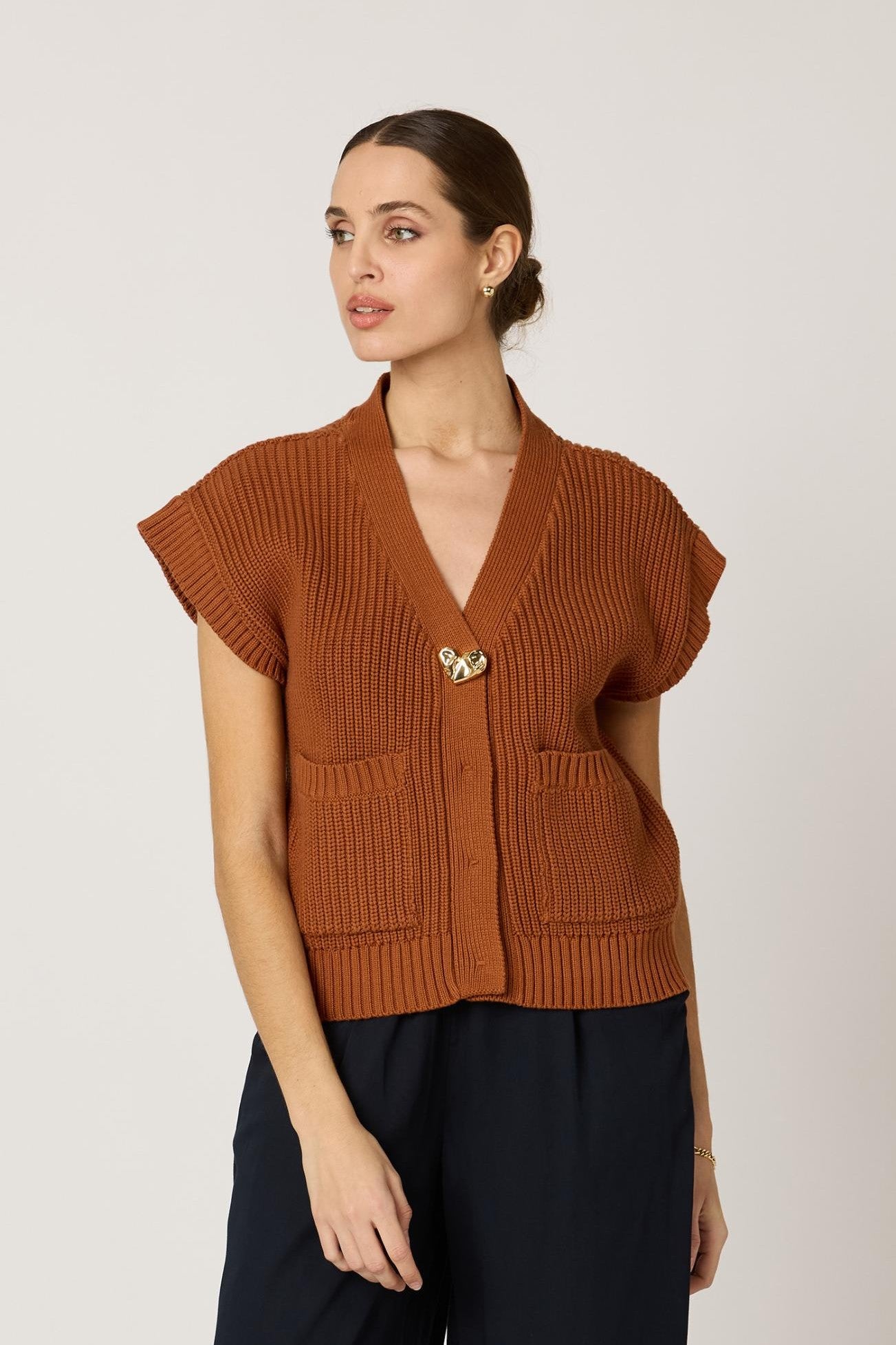 Cuore Sweater Vest - Cleobella - COLOR GAME