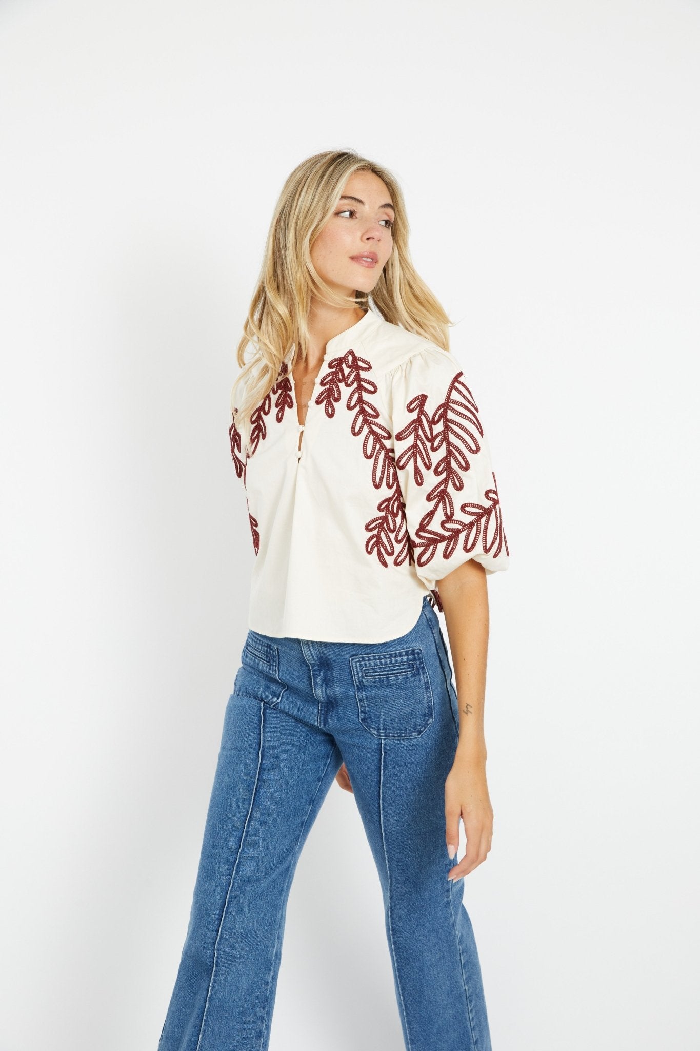 Elodie Ivory / Chocolate Top