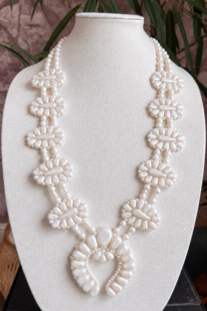 Golden Hour Necklace Pearl