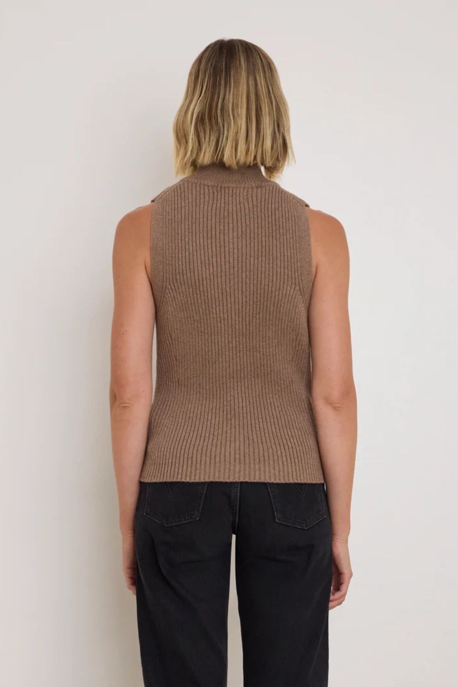 Ira Sweater Vest Biscotti