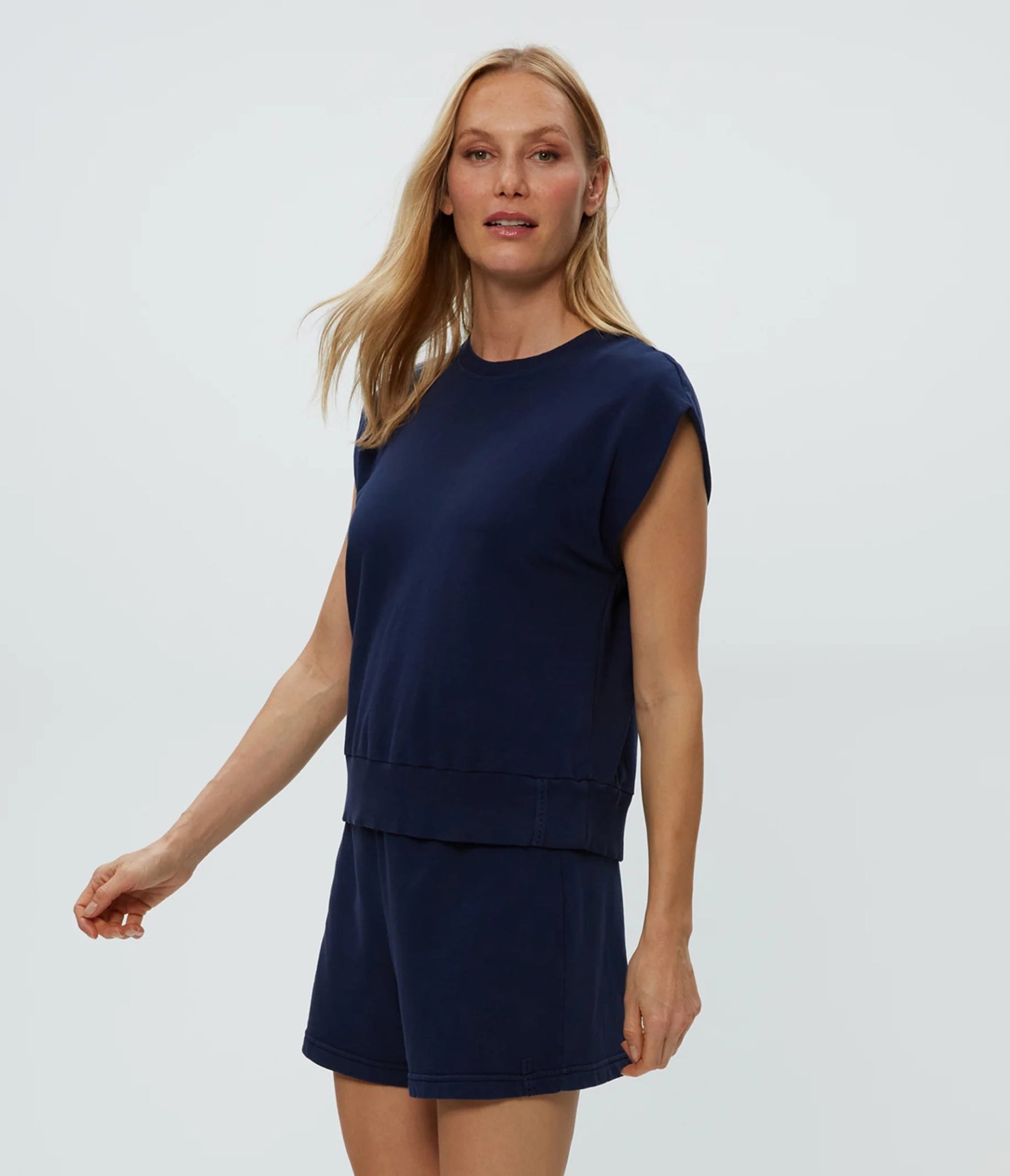 Brooklyn Power Shoulder Sweatshirt Nocturnal - Michael Stars - COLOR GAME