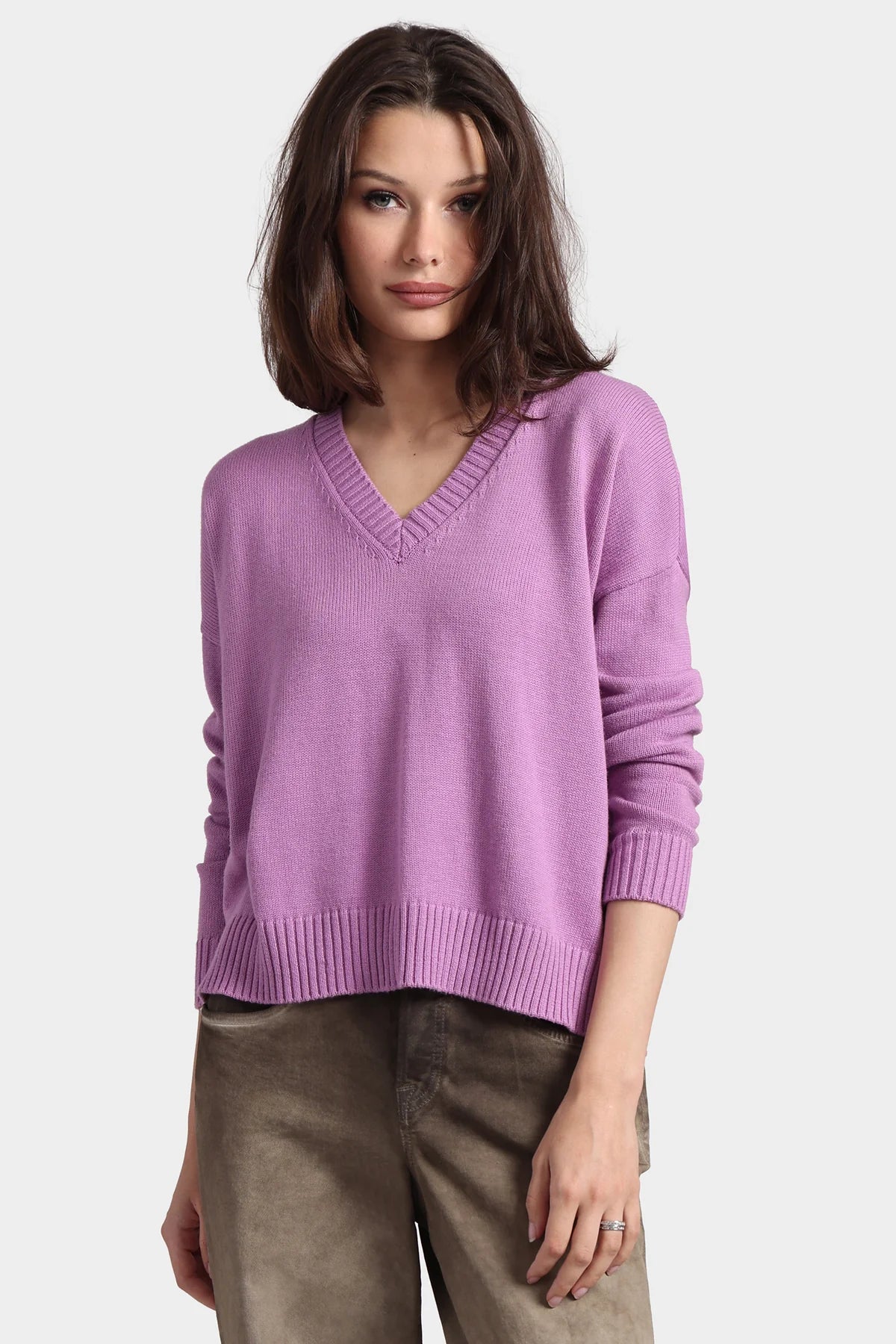 Cotton Cashmere Boxy V - Neck Sweater Purple Heart - Minnie Rose - COLOR GAME
