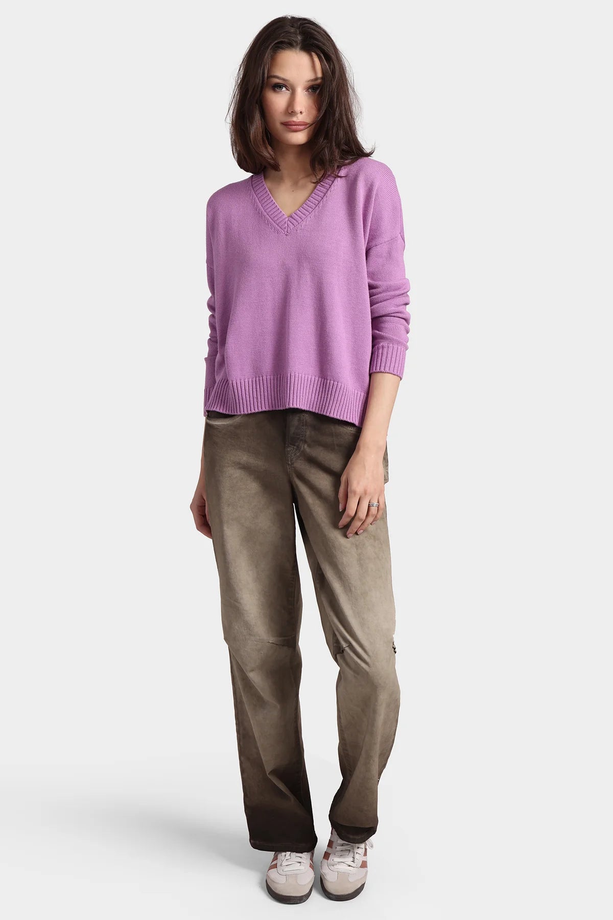 Cotton Cashmere Boxy V - Neck Sweater Purple Heart - Minnie Rose - COLOR GAME