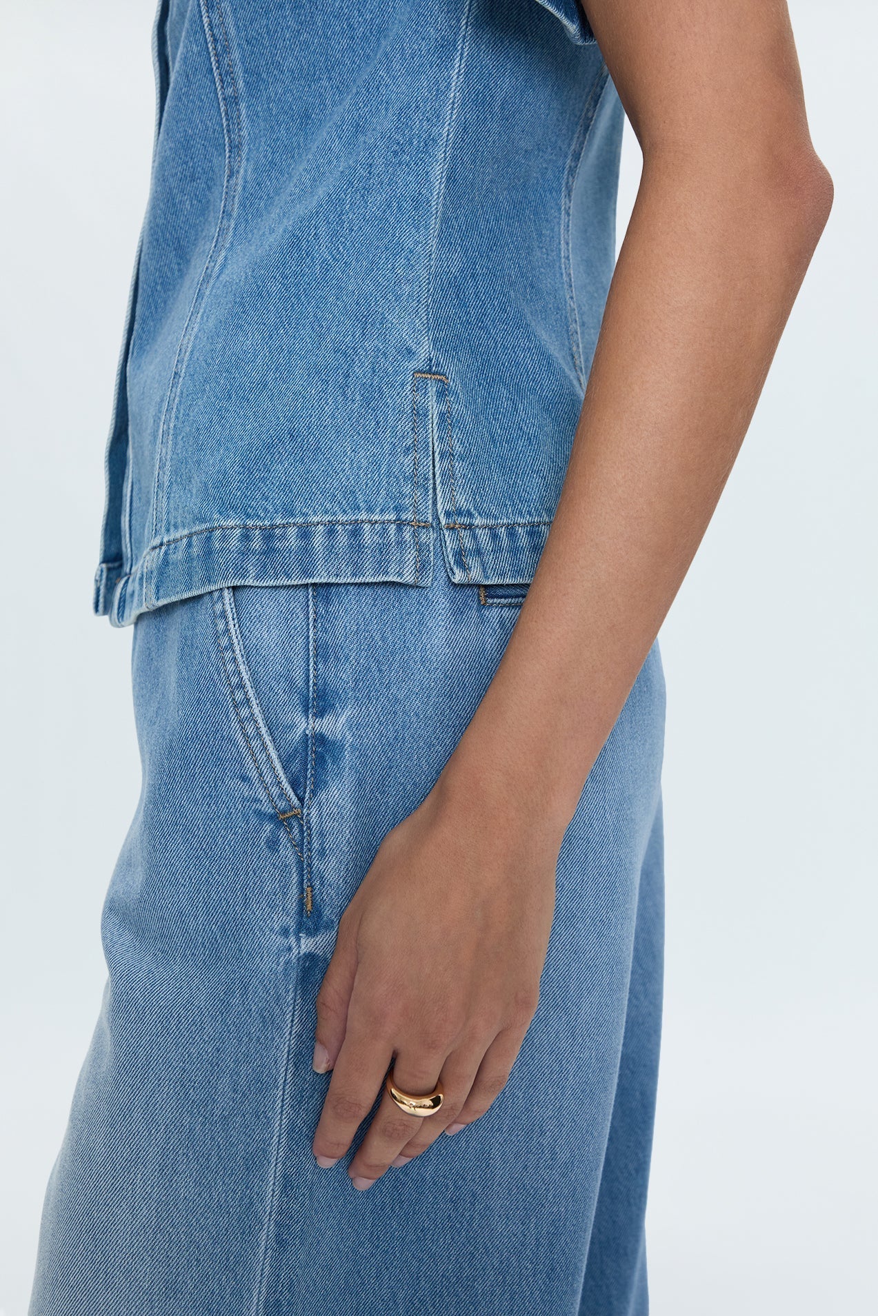 Cyndi Short Sleeve Denim Shirt - Pistola - COLOR GAME