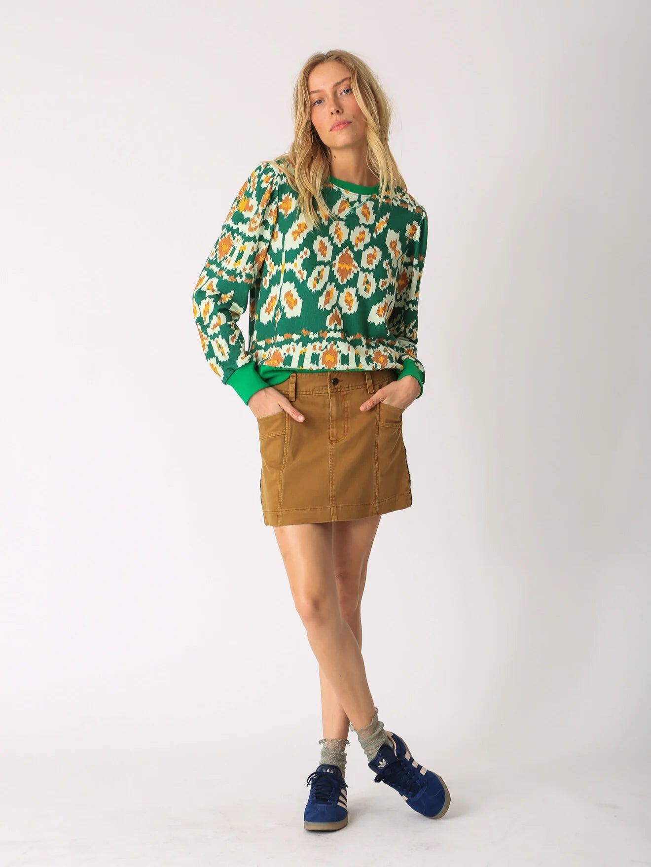 Lori Sweatshirt Ikat Emerald - Electric & Rose - COLOR GAME