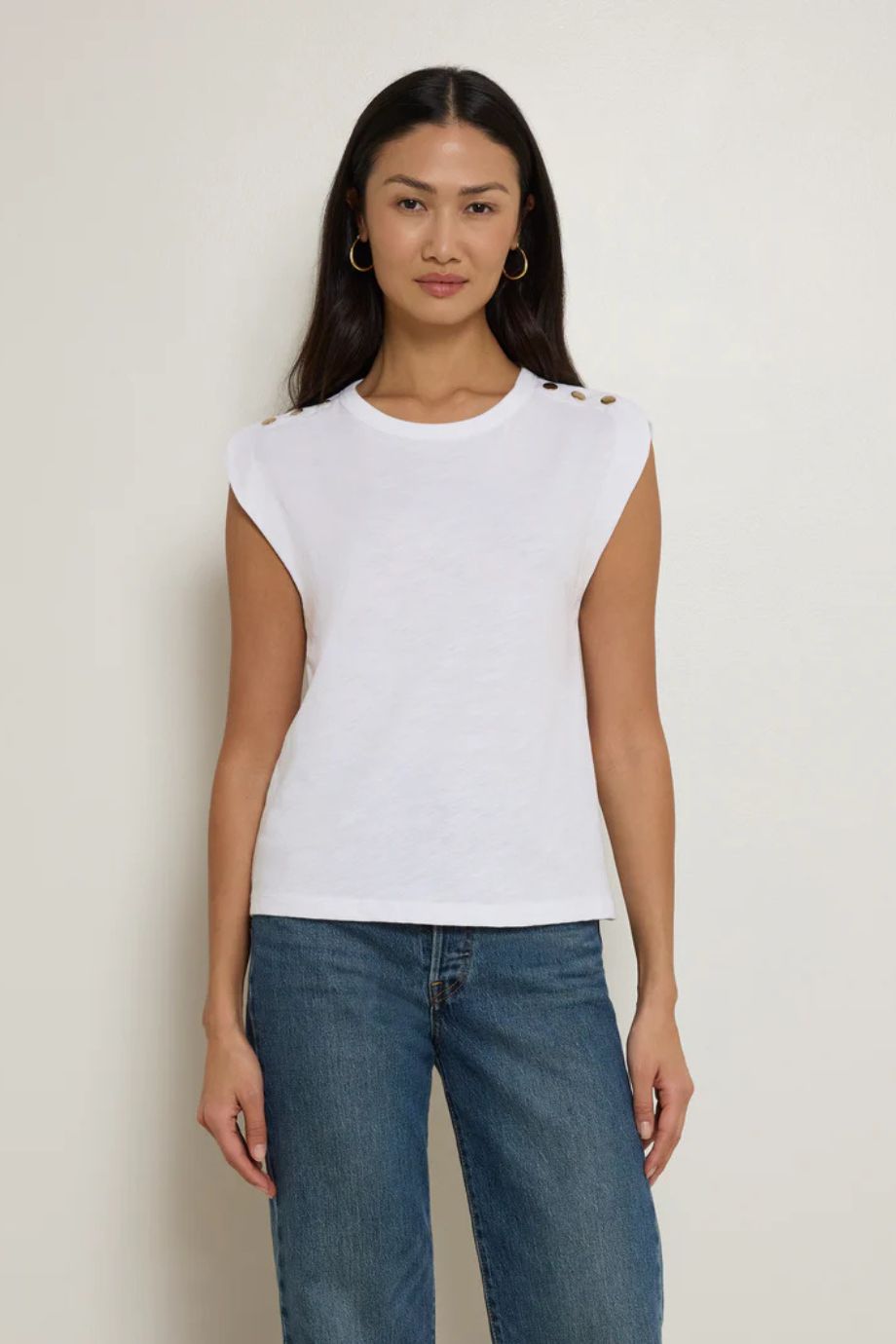 Michaela Tee- Optic White - Nation Los Angeles - COLOR GAME