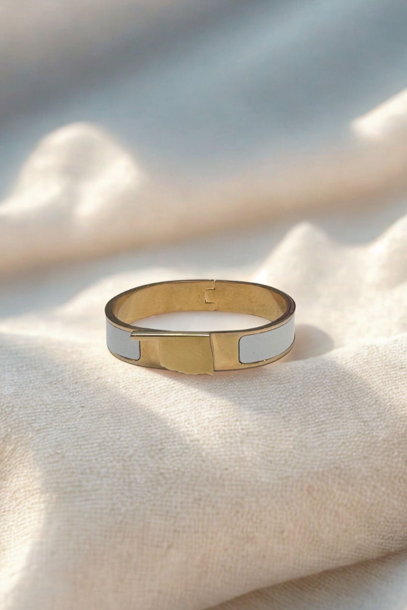 Oklahoma Map Bangle Bracelet White - Gameday Luxe - COLOR GAME