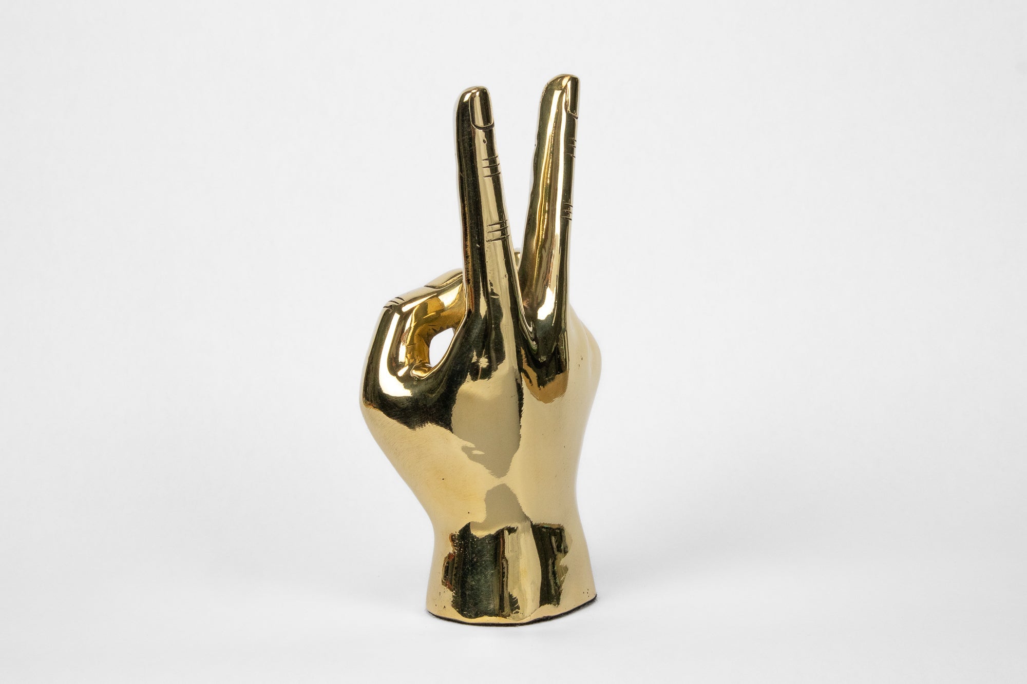Peace Hand Sign Sculpture in Brass - Prize - COLOR GAME