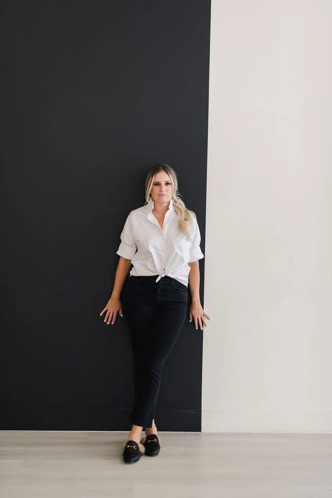 Short Sleeve Ruffle Shirt White - Heidi Houston - COLOR GAME