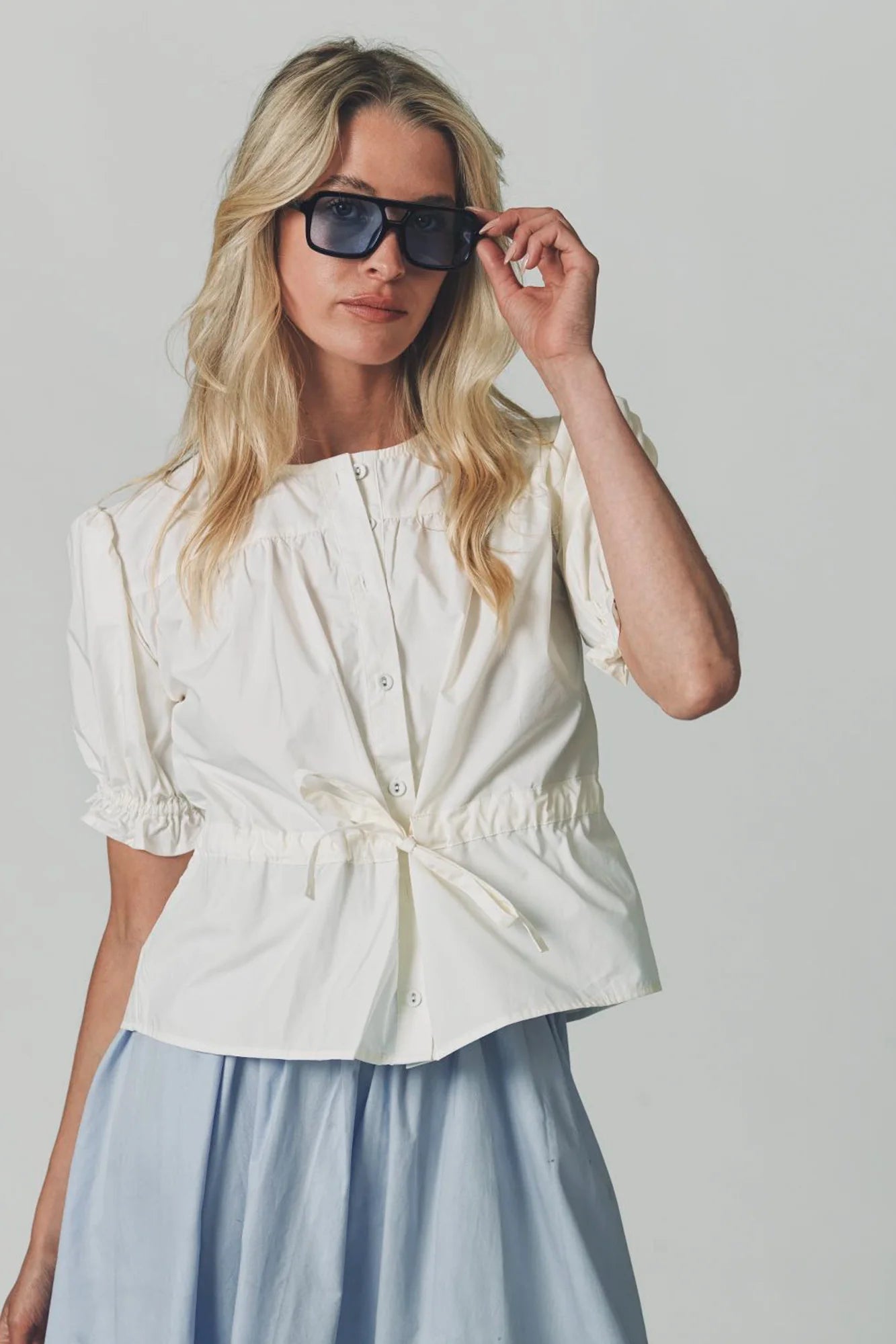 The Kayla Shirt Cream - The Shirt by Rochelle Behrens - COLOR GAME