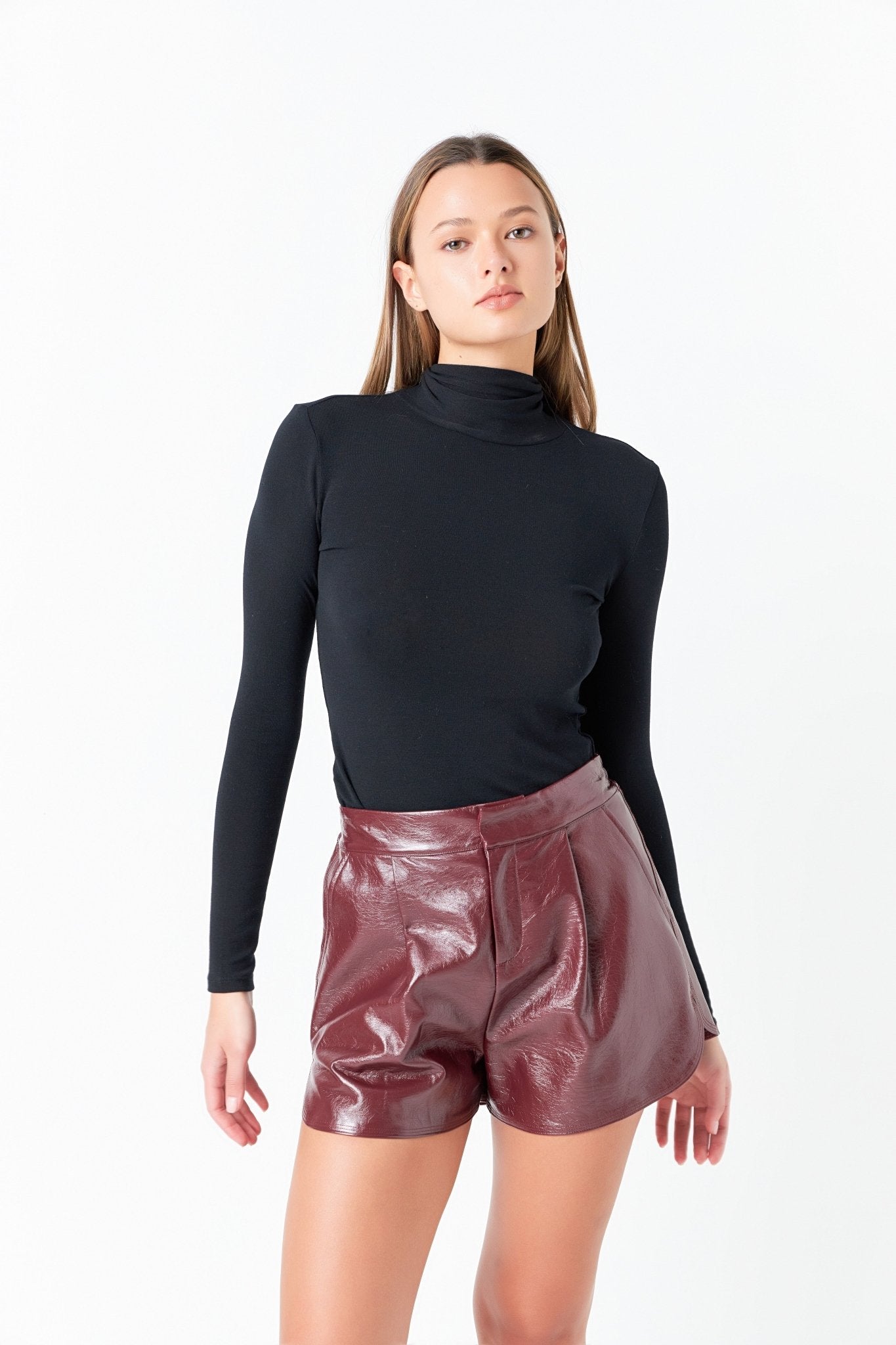 High-Waisted Faux Leather Shorts Burgundy - Grey Lab - Color Game