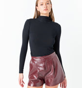 High-Waisted Faux Leather Shorts Burgundy - Grey Lab - Color Game