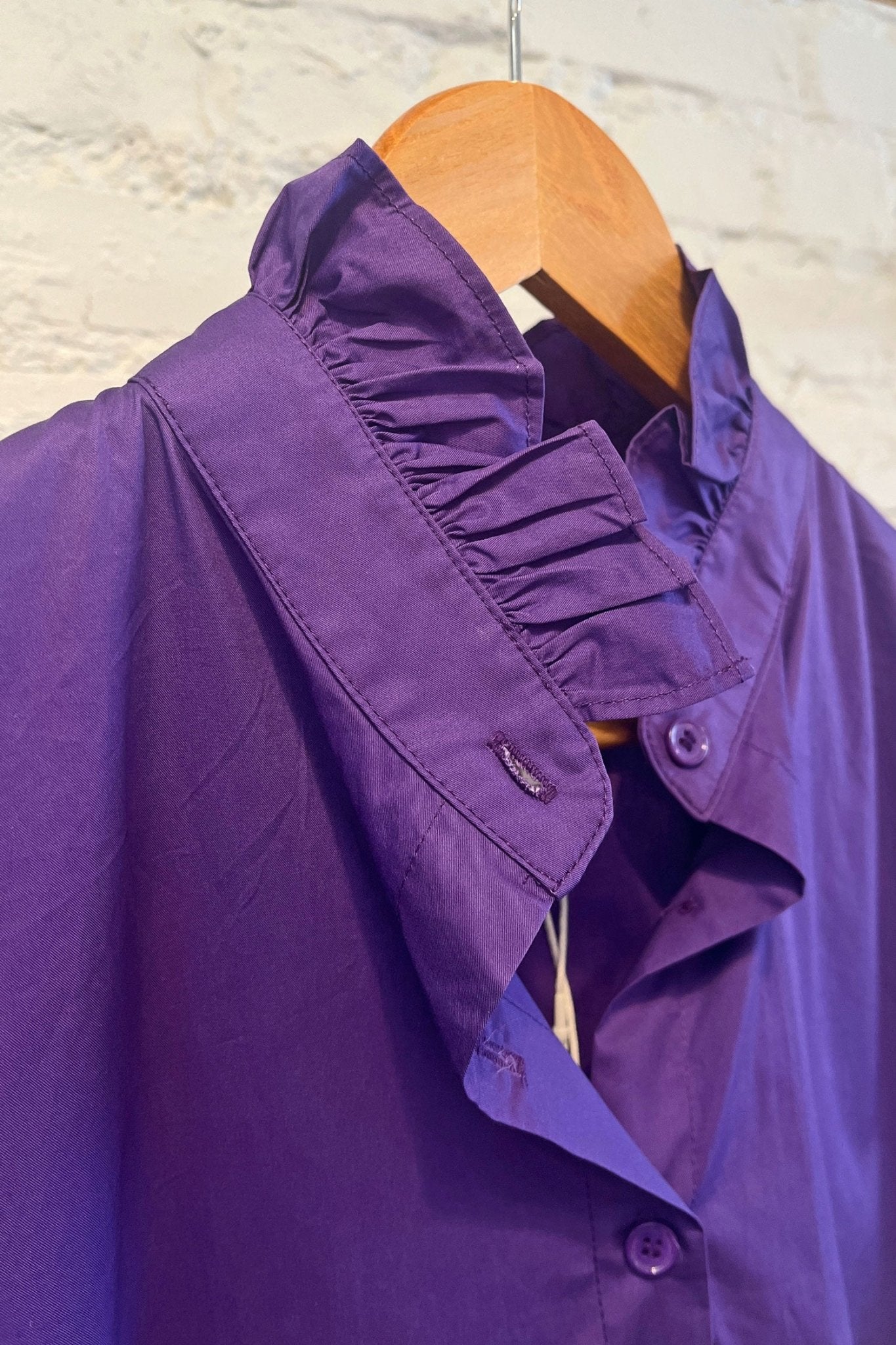 Short Sleeve Ruffle Shirt Purple - Heidi Houston - Color Game